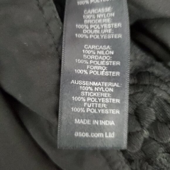 🔥ASOS V Neck Black Lace Bell Sleeve Romper - Picture 7 of 10